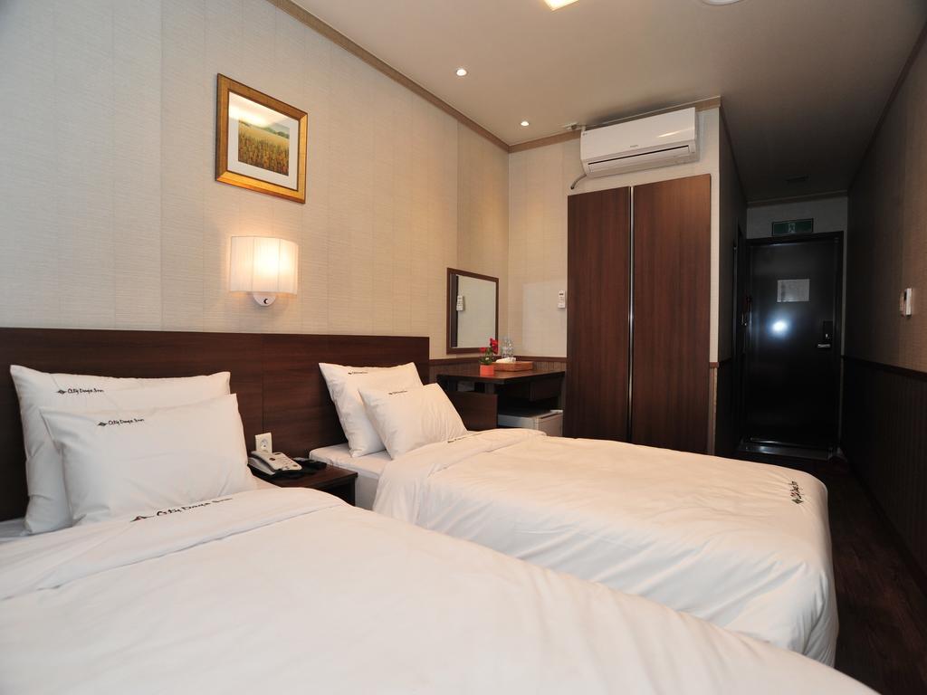 Global Inn Seoul Dongdaemun City Days Inn Camera foto
